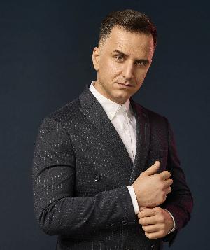 Zusatztermin: Özcan Cosar in Freiburg